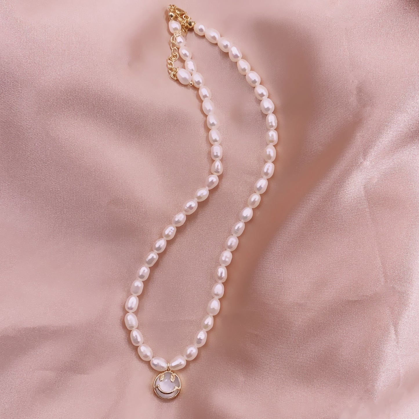 Simple Style Solid Color Pearl Necklace 1 Piece