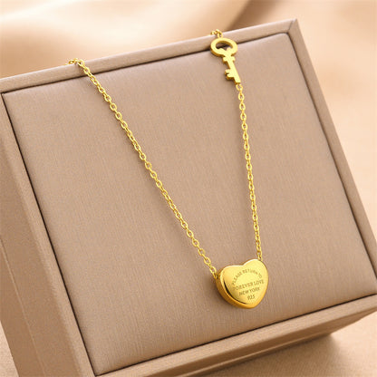 Simple Style Letter Heart Shape Titanium Steel Plating Necklace 1 Piece