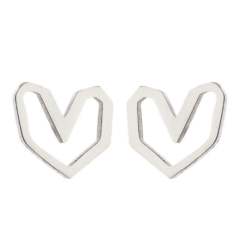 Fashion Heart Shape Stainless Steel Ear Studs 1 Pair