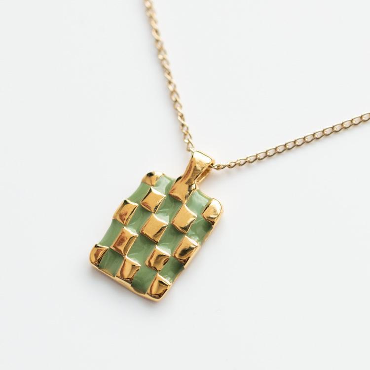 Fashion Plaid Rectangle Stainless Steel Enamel Gold Plated Pendant Necklace 1 Piece