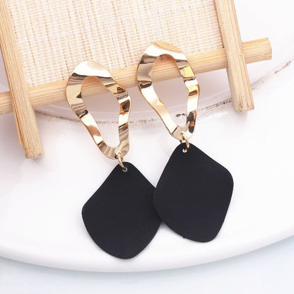 Retro Round Square Alloy Stoving Varnish Women's Drop Earrings 1 Pair