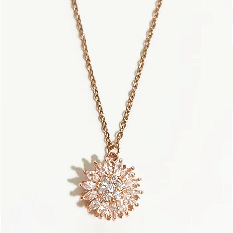 Fashion Simple Style Flower Titanium Steel Plating Flowers Zircon Necklace