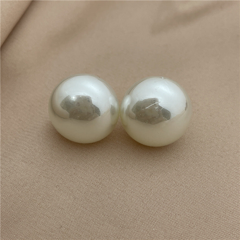 Fashion Round Imitation Pearl Stoving Varnish Inlay Pearl Women's Ear Studs 1 Pair