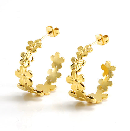 Retro Flower Titanium Steel Plating Earrings 1 Pair