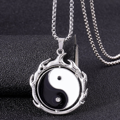 Retro Gossip Round Alloy Men's Pendant Necklace 1 Piece