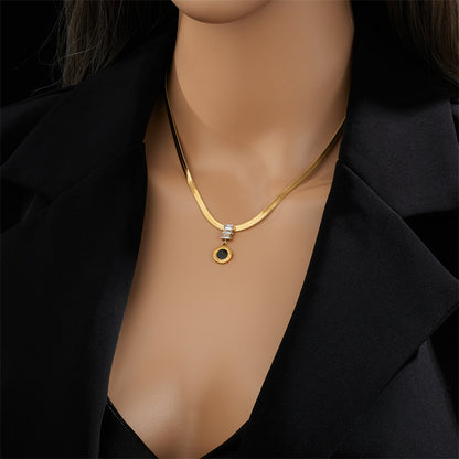 Retro Round Titanium Steel Plating Inlay Artificial Rhinestones 18k Gold Plated Pendant Necklace