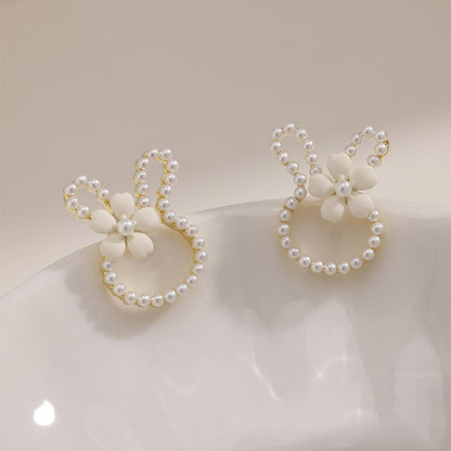 Sweet Rabbit Alloy Inlay Pearl Women's Ear Studs 1 Pair