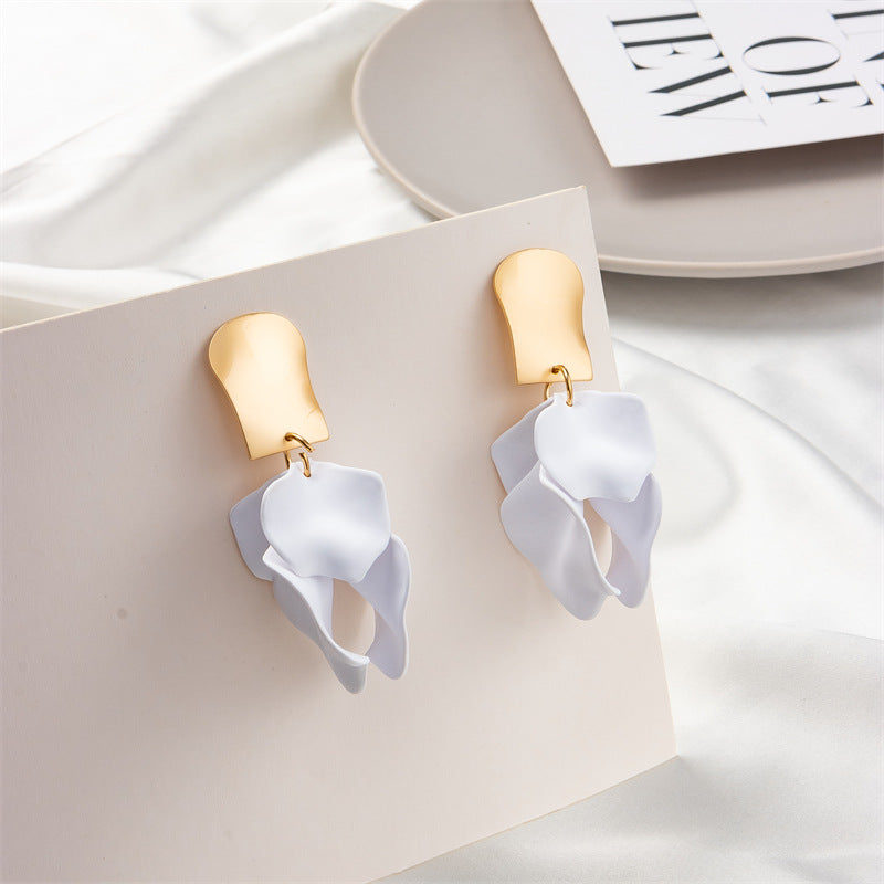 1 Pair Fashion Petal Arylic Stoving Varnish Women's Drop Earrings