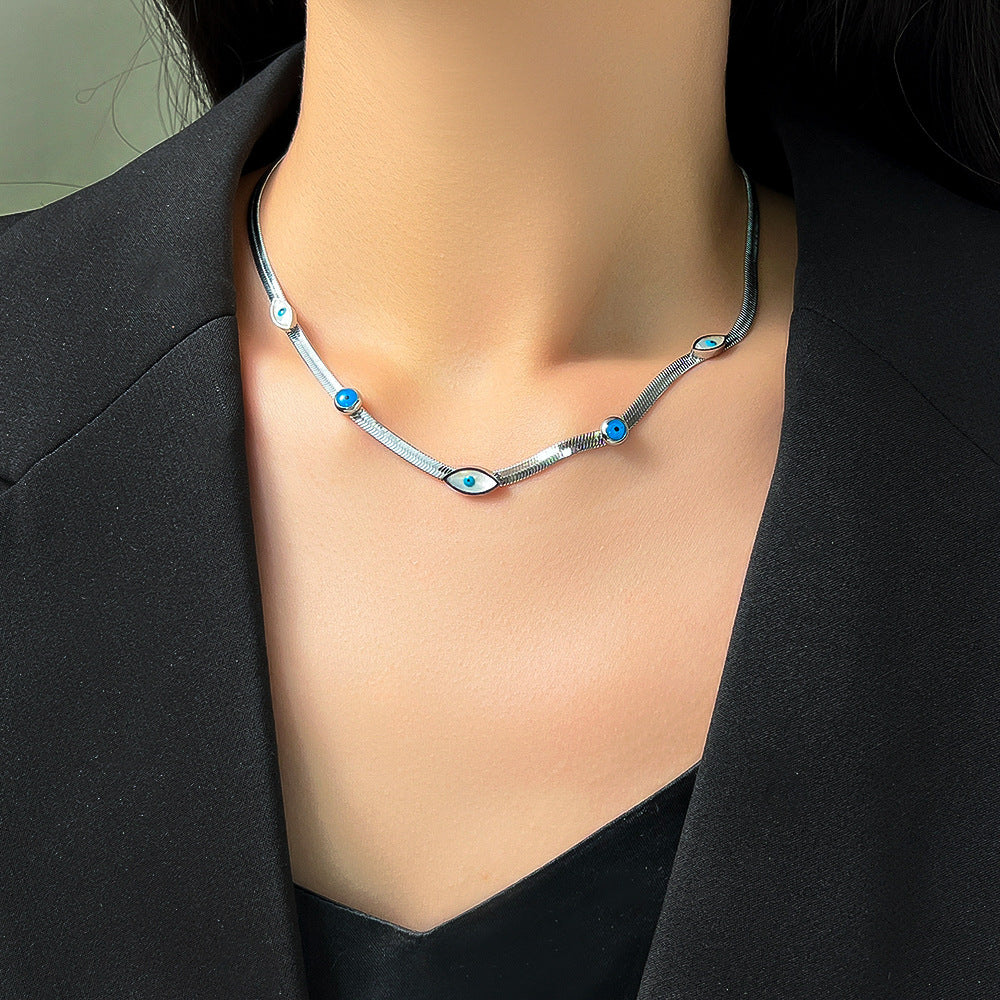 Fashion Round Oval Titanium Steel Inlay Turquoise Necklace 1 Piece