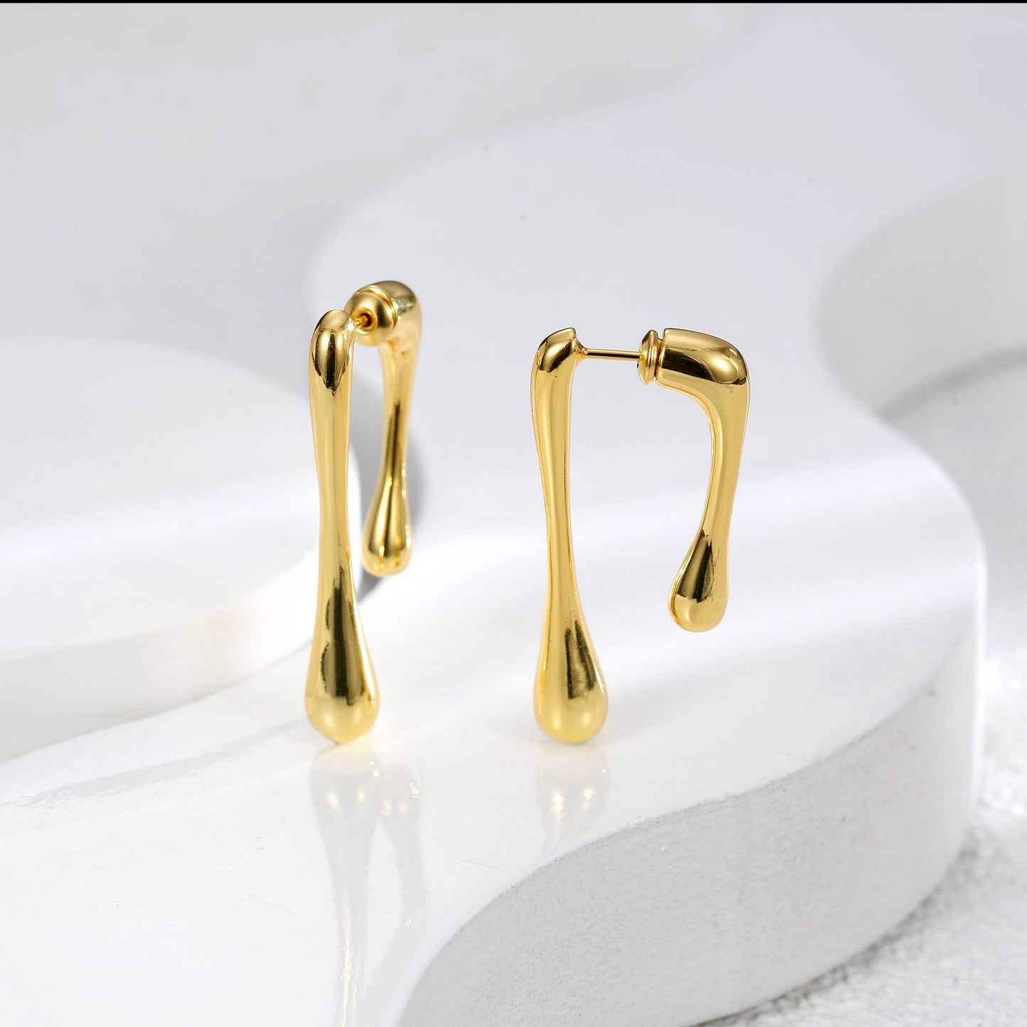 Simple Style Solid Color Copper Plating Ear Studs 1 Pair