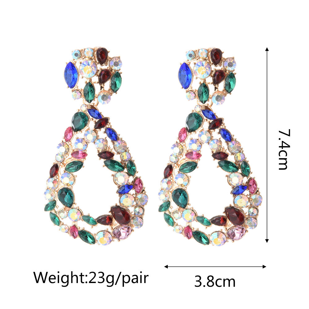 1 Pair Retro Flower Steel Needle Inlay Artificial Pearls Zircon Women'S Earrings