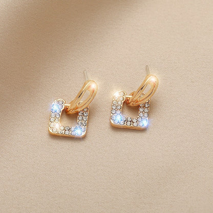 1 Pair Simple Style Triangle Square Flower Metal Plating Inlay Rhinestones Pearl Women's Earrings