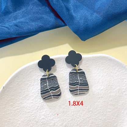 1 Pair Retro Irregular Leaf Stripe Soft Clay Patchwork Women's Drop Earrings