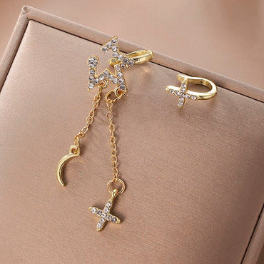 1 Pair Simple Style Star Moon Alloy Asymmetrical Rhinestones Women's Ear Clips