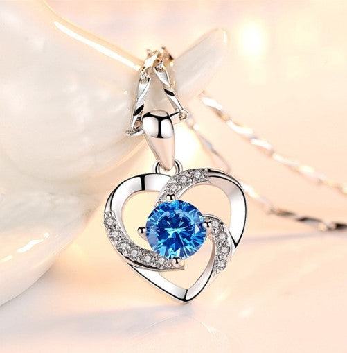 Fashion Heart Shape Copper Rhinestones Pendant Necklace In Bulk