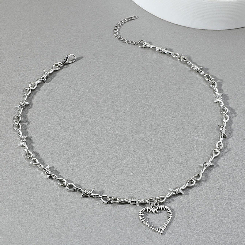 Fashion Heart Shape Alloy Plating Unisex Pendant Necklace