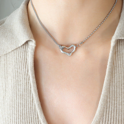 Simple Style Heart Shape Titanium Steel Hollow Out Necklace