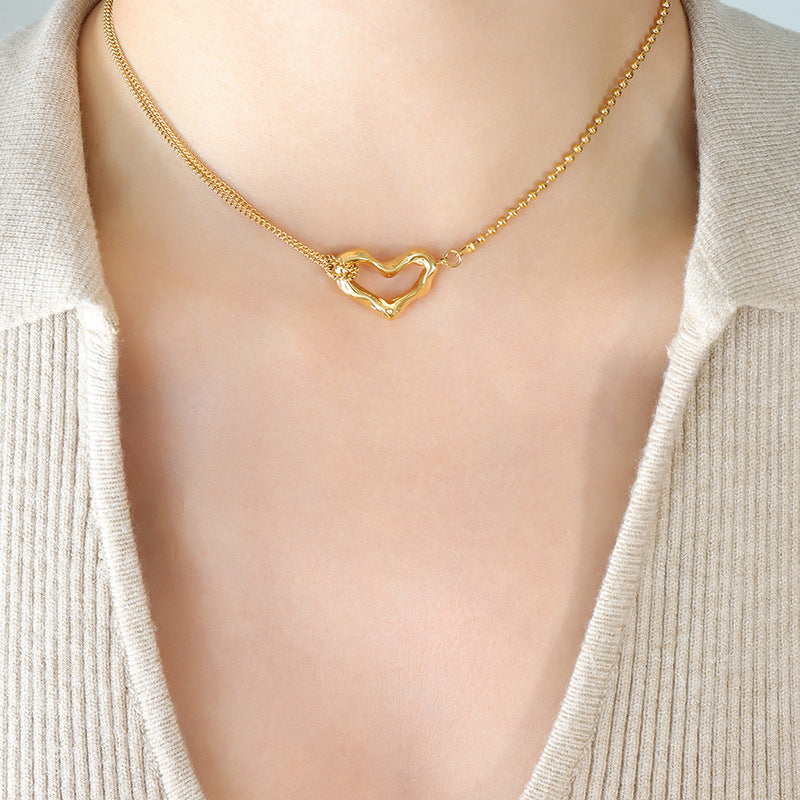 Simple Style Heart Shape Titanium Steel Hollow Out Necklace