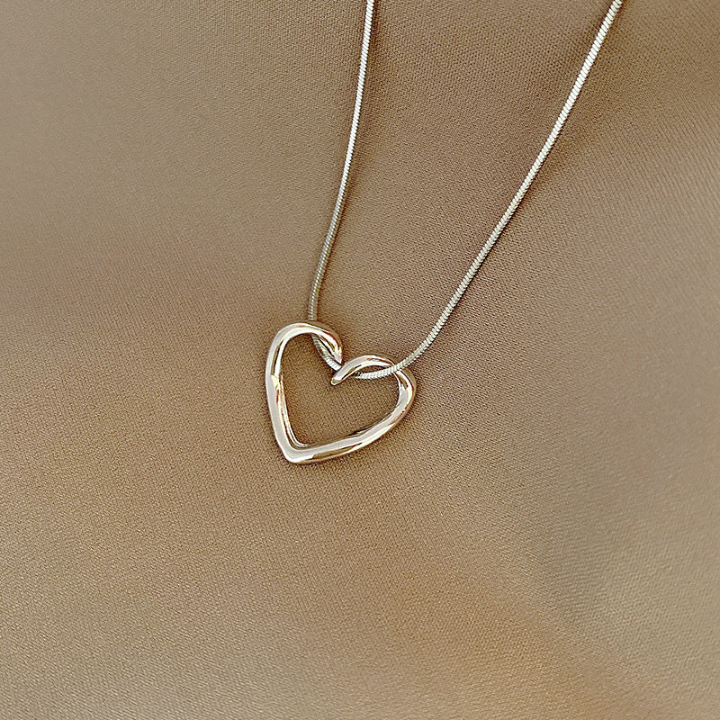 Wholesale Simple Style Heart Shape Stainless Steel Plating Hollow Out Pendant Necklace