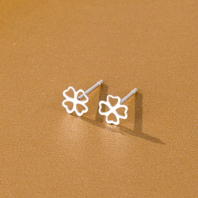 Simple Style Flower Snowflake Notes Sterling Silver Ear Studs 1 Pair