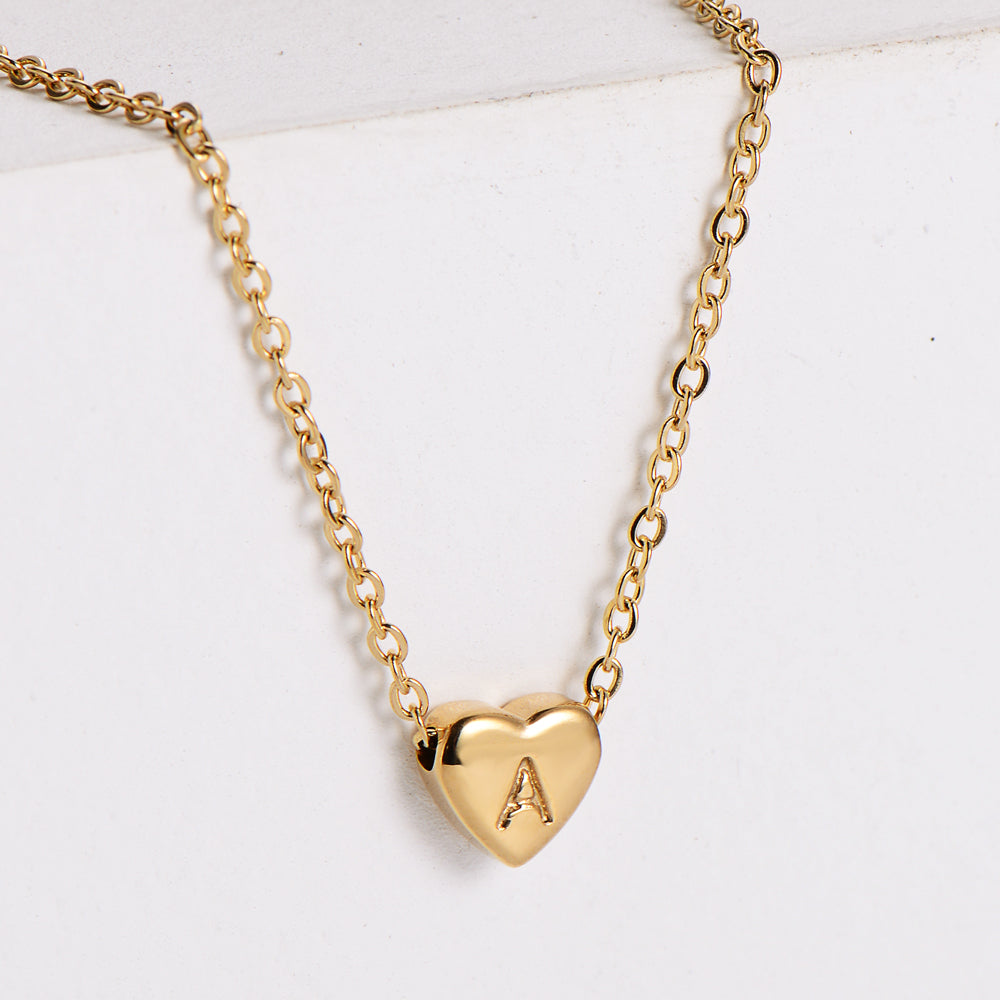 Stainless Steel Plating 18k Gold Exquisite Heart-shaped Letter Pendant Necklace