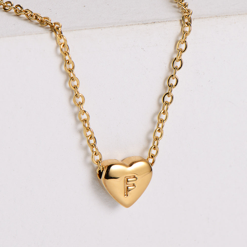 Stainless Steel Plating 18k Gold Exquisite Heart-shaped Letter Pendant Necklace