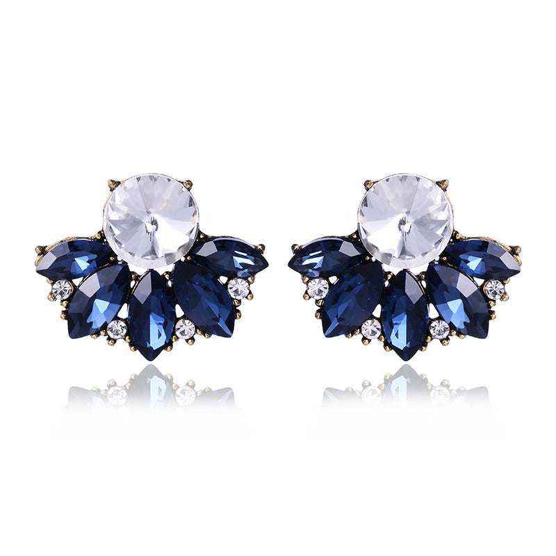 Luxurious Water Droplets Alloy Inlay Crystal Women's Ear Studs