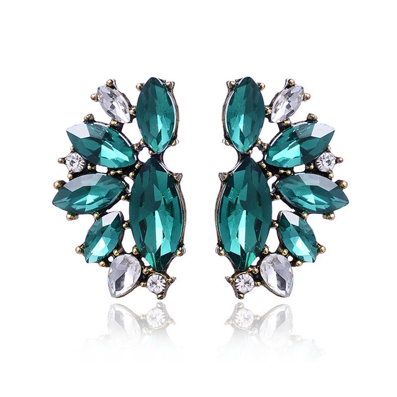 1 Pair Retro Geometric Alloy Plating Rhinestones Women's Drop Earrings