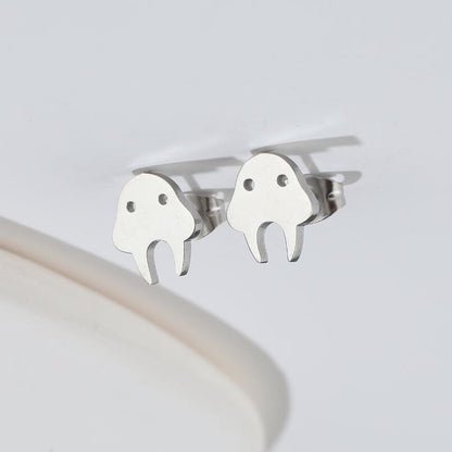 1 Pair Simple Style Animal Titanium Steel Ear Studs