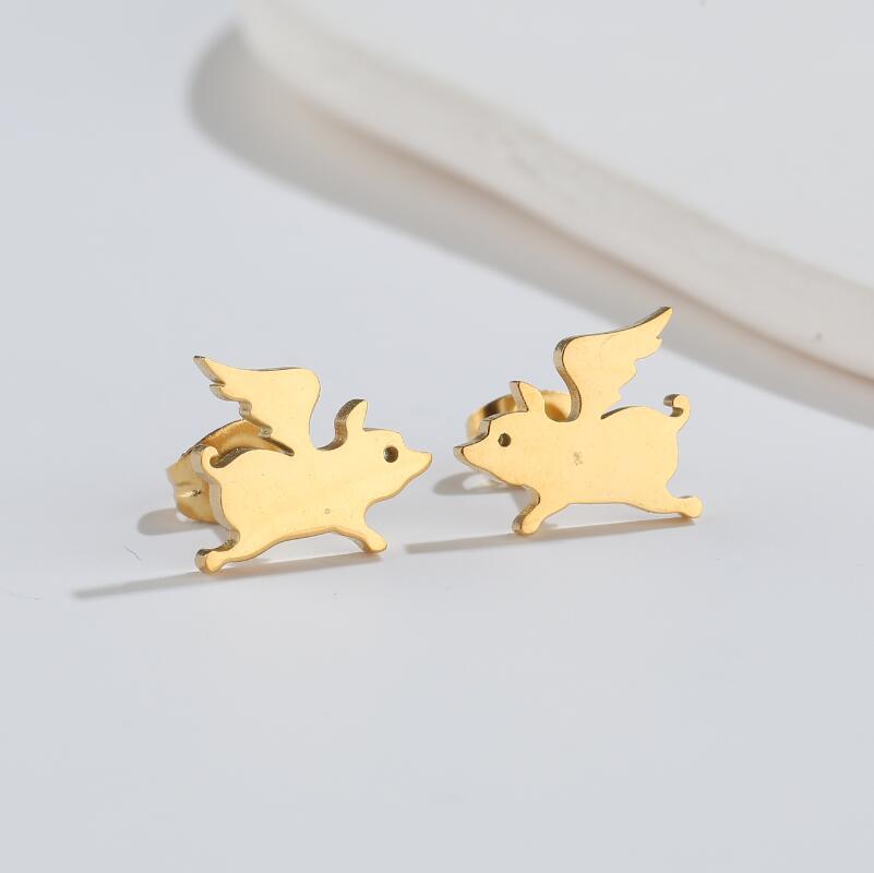 1 Pair Simple Style Animal Titanium Steel Ear Studs