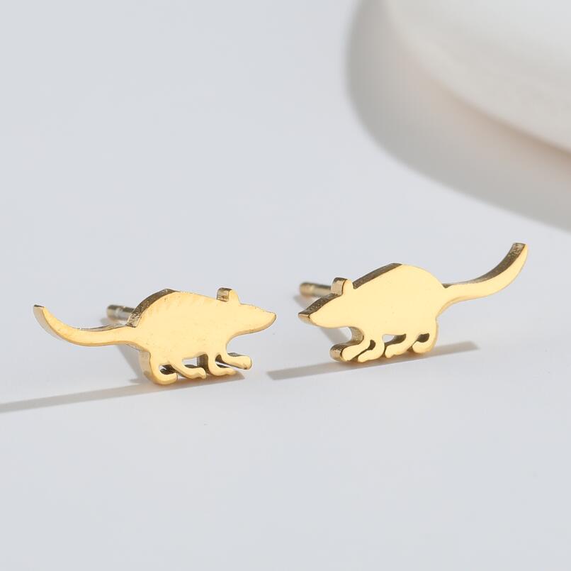 1 Pair Simple Style Animal Titanium Steel Ear Studs