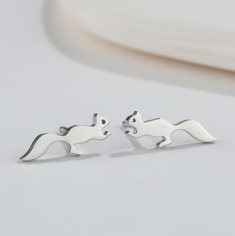 1 Pair Fashion Dog Dinosaur Giraffe Titanium Steel Ear Studs