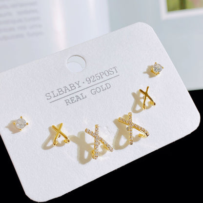 Simple Style Letter Flower Copper Plating Zircon Ear Studs 1 Set