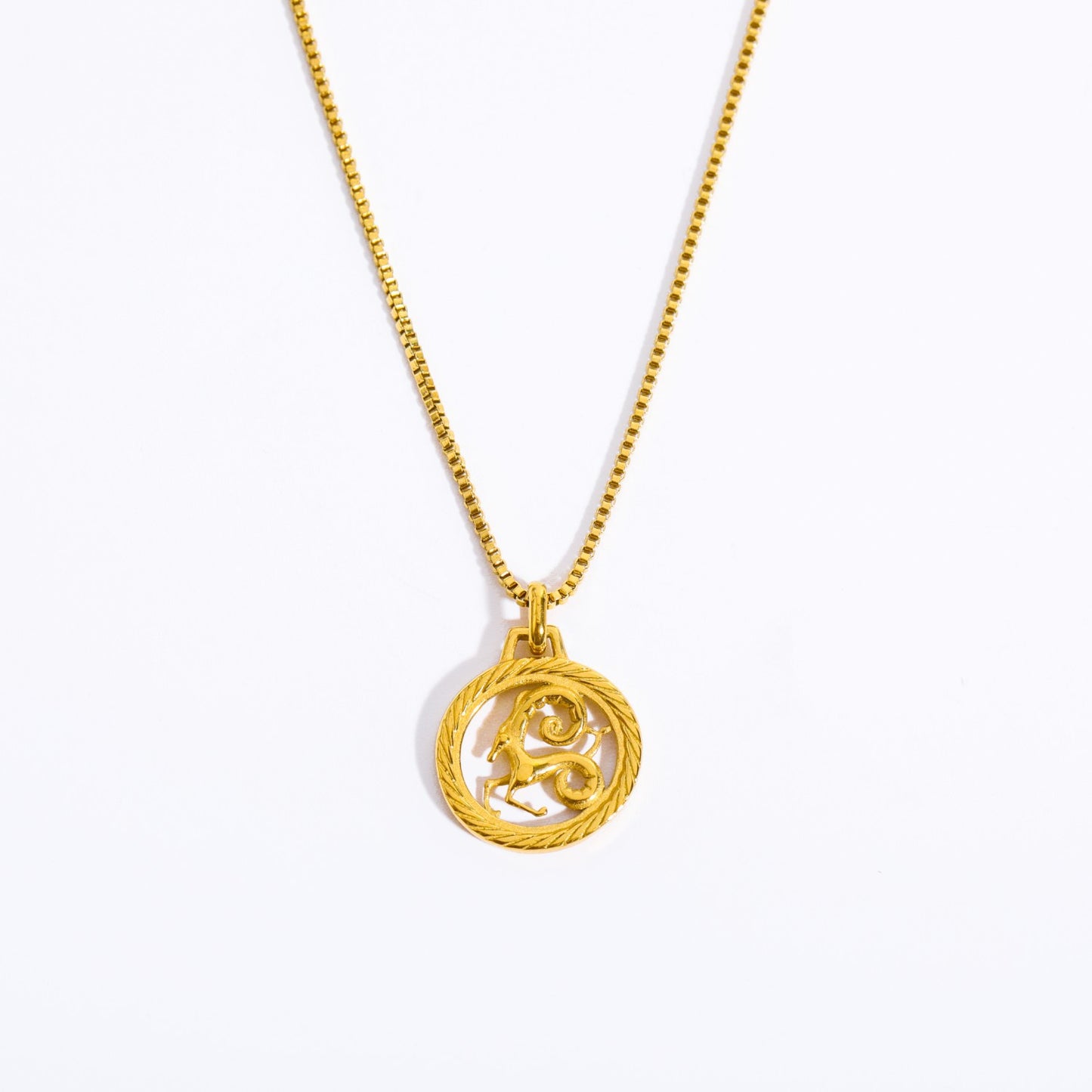 Casual Retro Simple Style Constellation Stainless Steel Plating Hollow Out Carving 18k Gold Plated Pendant Necklace