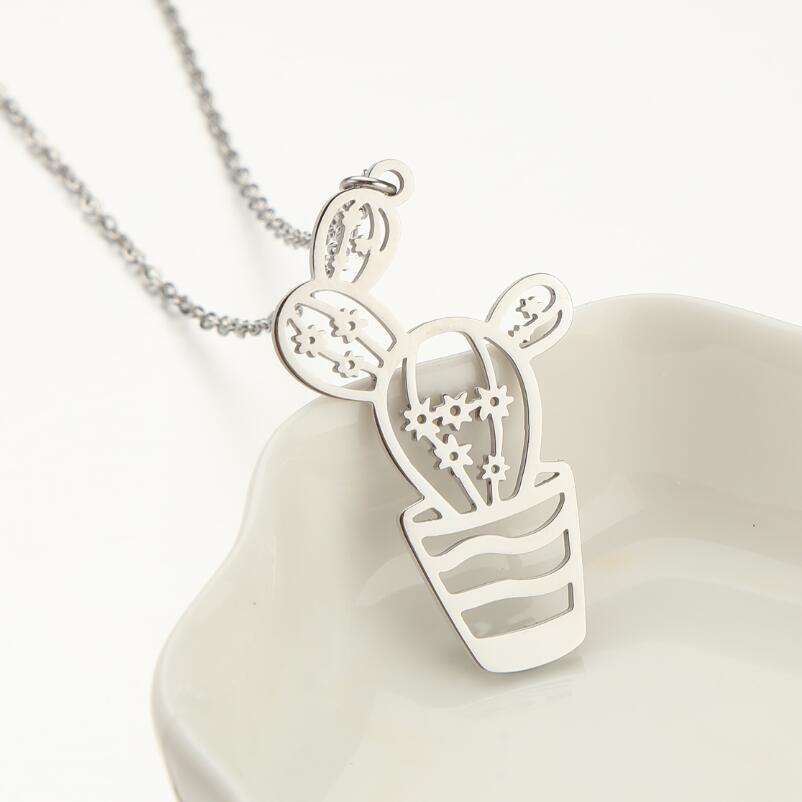 Wholesale Retro Cactus Stainless Steel Titanium Steel Gold Plated Pendant Necklace