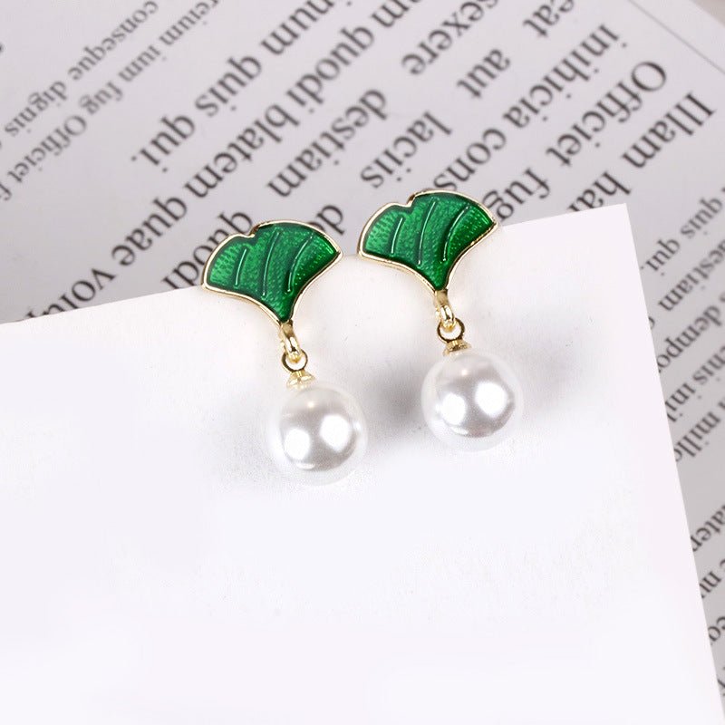 Simple Style Leaf Alloy Inlay Zircon Women's Earrings Ear Studs