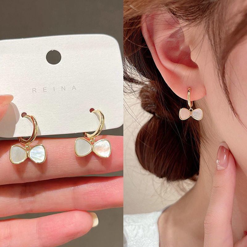 Silver Needle Simple Pearl Earrings Female Ins Style Niche French Ear Studs Temperament High Sense Ear Rings Wholesale