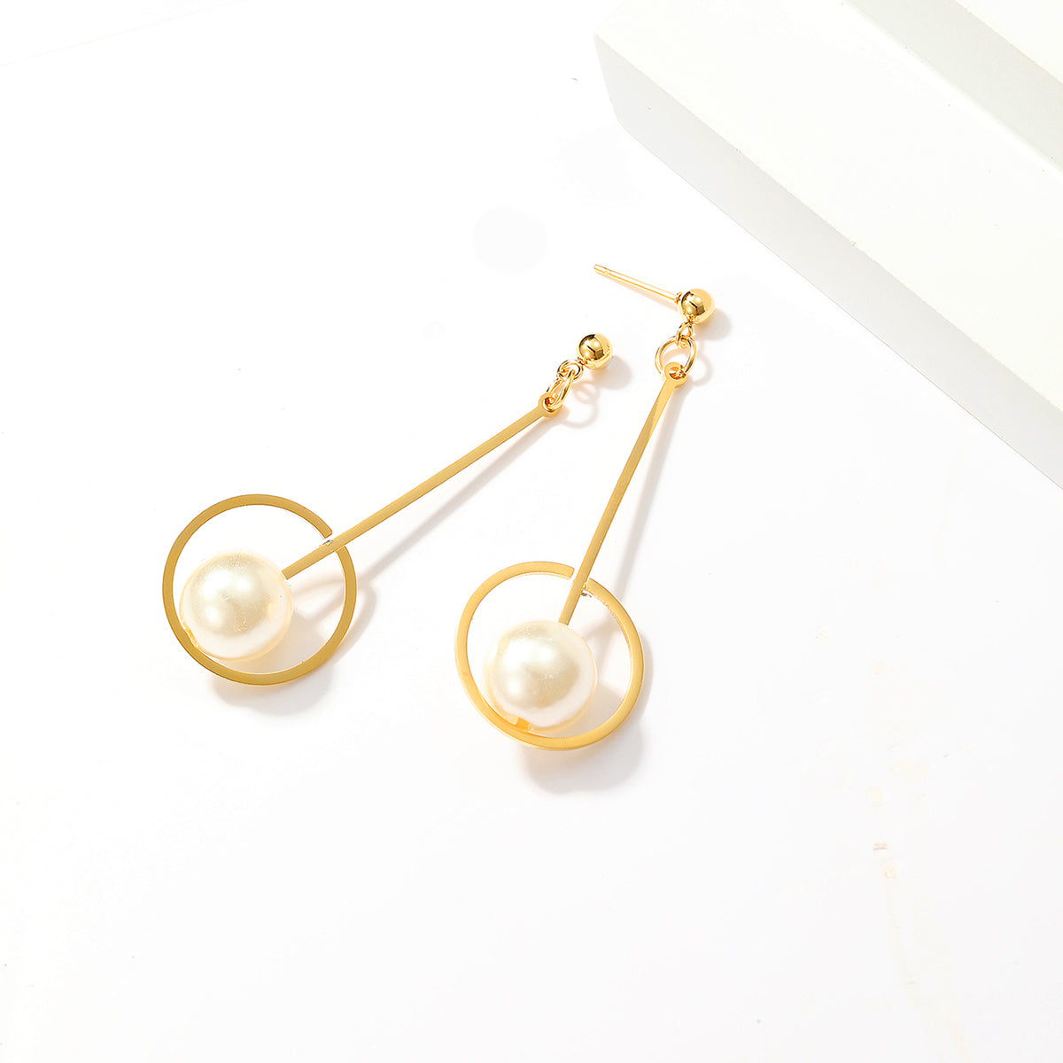 1 Pair Fashion Round Ball Pearl Plating Stainless Steel 18k Gold Plated Drop Earrings