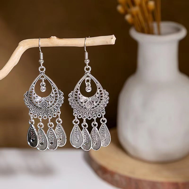 1 Pair Ethnic Style Geometric Heart Shape Elephant Metal Tassel Plating Women's Drop Earrings