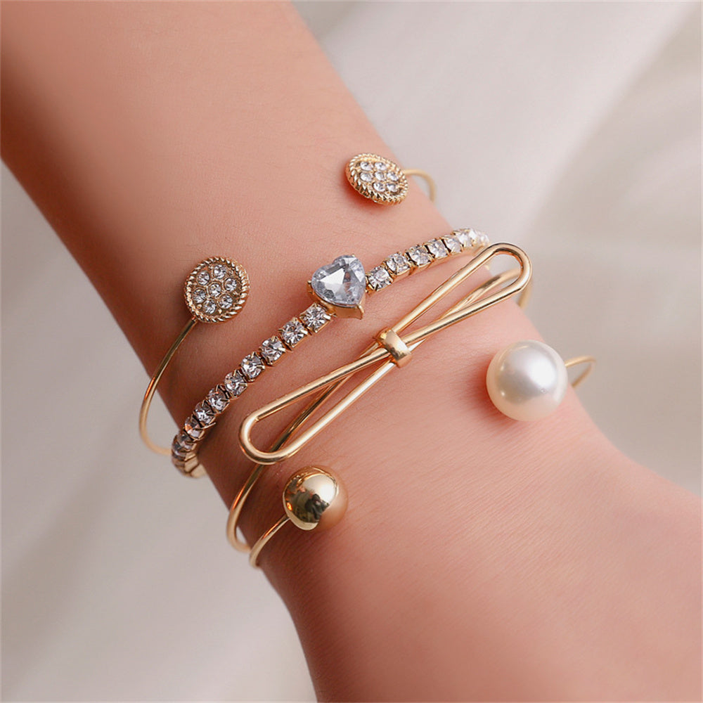 Wholesale 1 Set Simple Style Star Heart Shape Butterfly Stainless Steel Metal 18k Gold Plated Gold Plated Silver Plated Turquoise Rhinestones Zircon Bangle