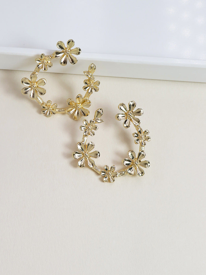 Summer Metal New Alloy Hot-selling Flower Earrings