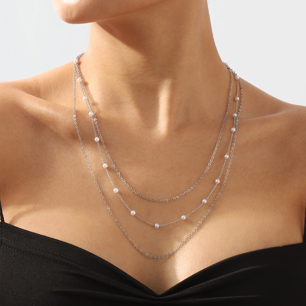 Simple Style Lines Imitation Pearl Iron Chain Women's Layered Necklaces