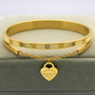 Wholesale Elegant Heart Shape Titanium Steel 18k Gold Plated Rhinestones Bangle