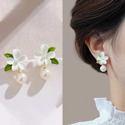 Retro Flower Copper Plating Inlay Artificial Gemstones Pearl Ear Studs 1 Pair