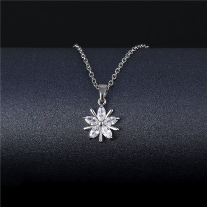 Wholesale Korean Style Peacock Leaves Water Droplets Stainless Steel Titanium Steel Platinum Plated Rhodium Plated Zircon Pendant Necklace