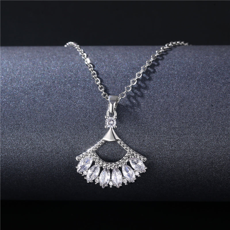 Wholesale Korean Style Peacock Leaves Water Droplets Stainless Steel Titanium Steel Platinum Plated Rhodium Plated Zircon Pendant Necklace