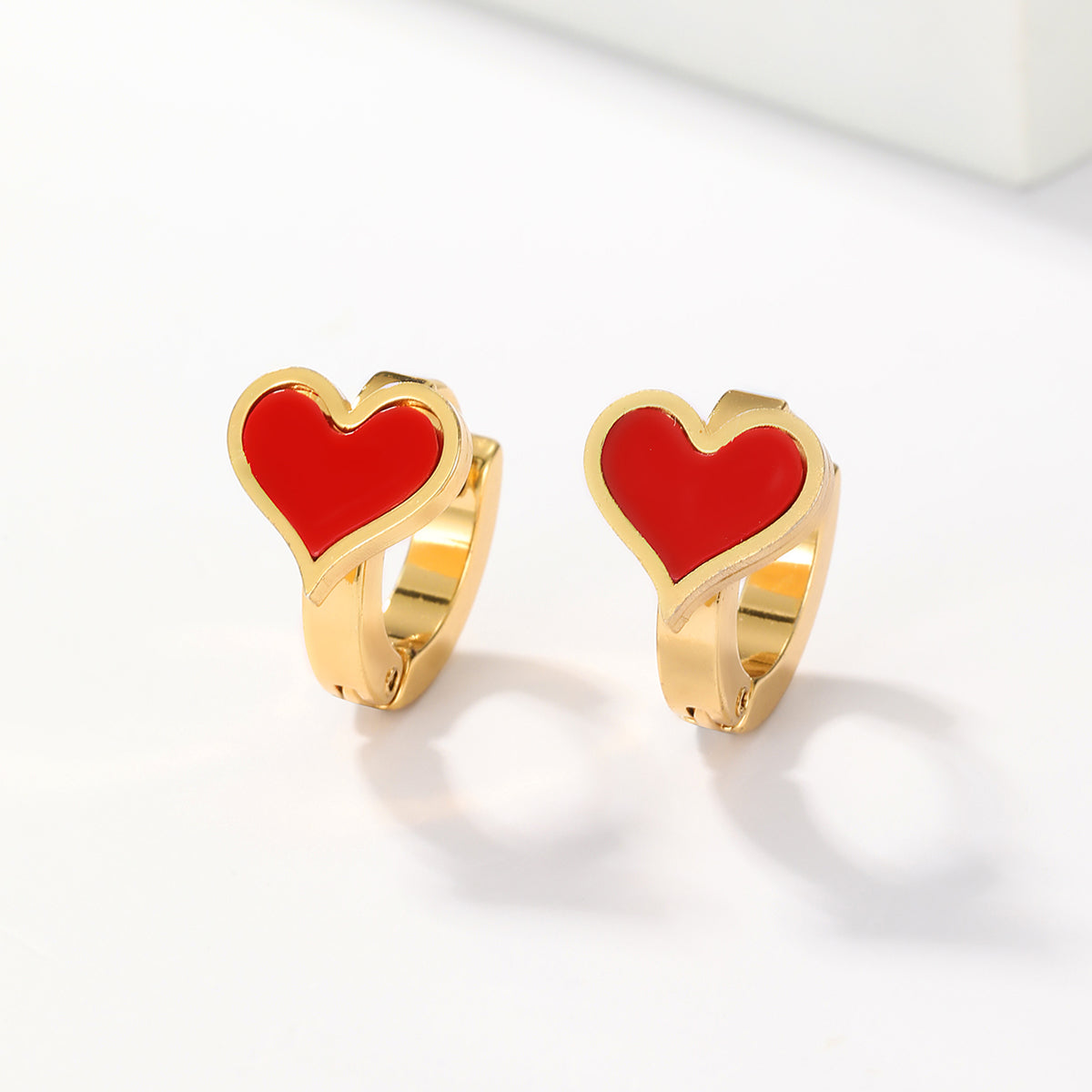 1 Pair Sweet Maple Leaf Heart Shape Butterfly Stainless Steel Plating Inlay Shell Gold Plated Hoop Earrings