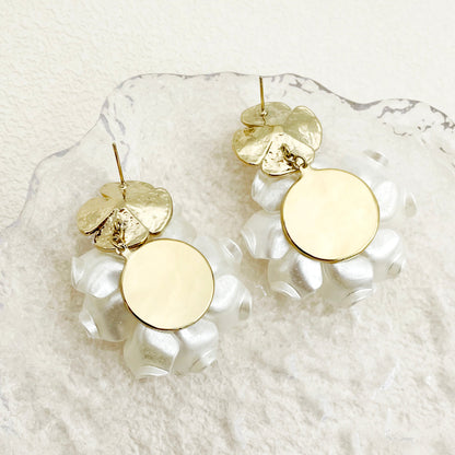 1 Pair Elegant Flower Plating Stainless Steel Arylic Imitation Pearl Gold Plated Drop Earrings