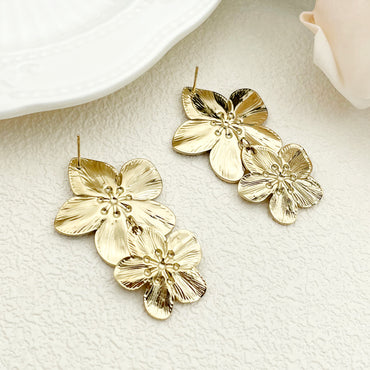 1 Pair Elegant Flower Plating Metal Stainless Steel Gold Plated Ear Studs