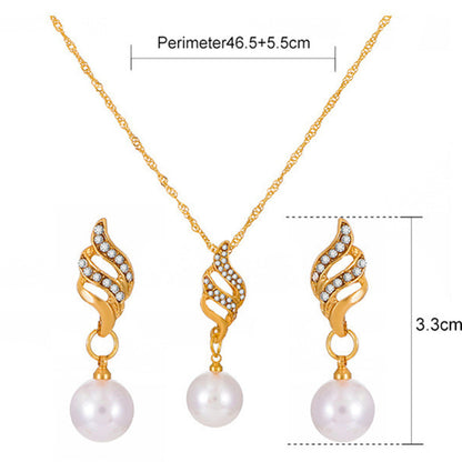 Luxurious Lady Shiny Heart Shape Copper Inlay Rhinestones Pearl Zircon 18k Gold Plated Women's Earrings Necklace